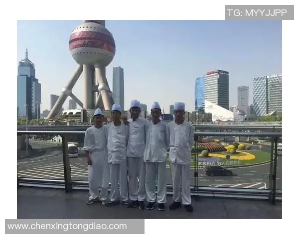 足球不放弃的精神传承与奋斗历程激励每一个追梦者的心灵